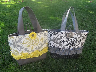 pinterest_greyyellowdamask
